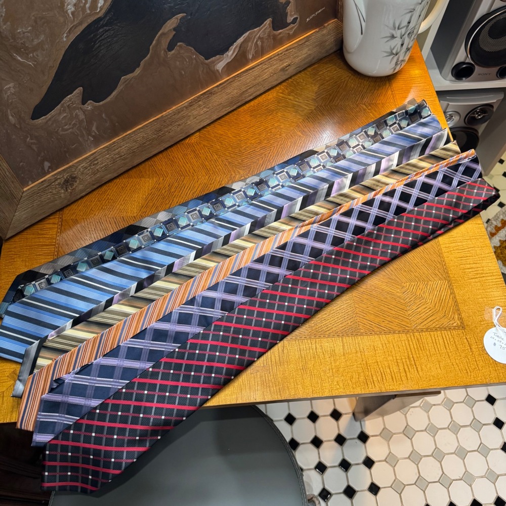 Lot of 8 Croft & Barrow Men's Dress Ties Striped‎ Plaid Blue Red